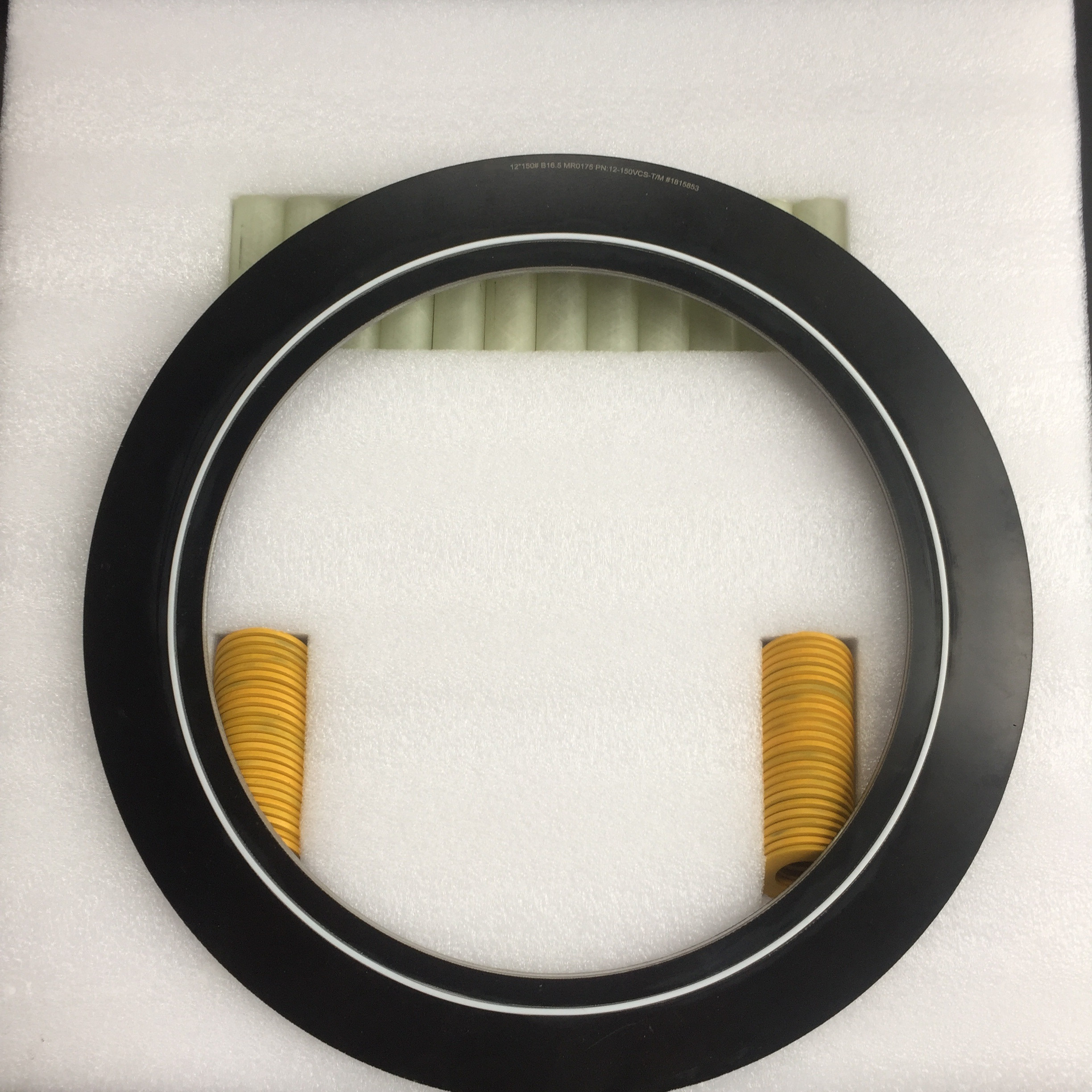 Wêrom brûke de gakjes fan hege spanning Flange Insulation Group foar flanges yn krityske omstannichheden?